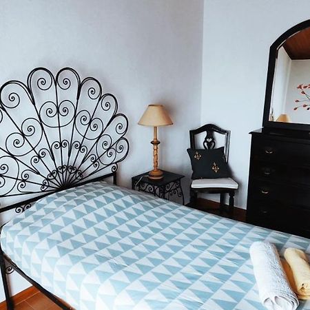 Fountain Of Happiness Hotel Obidos Bagian luar foto