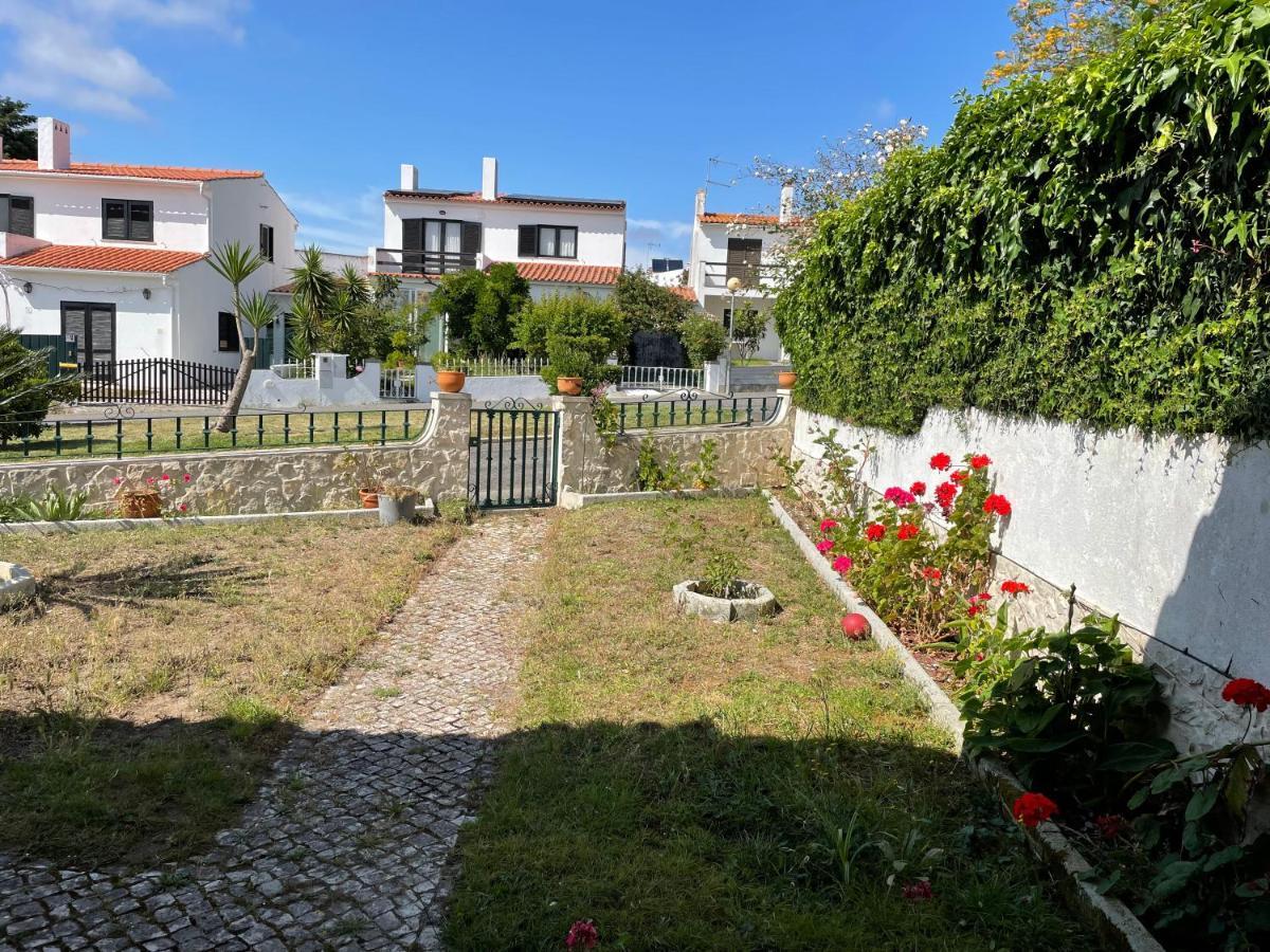 Fountain Of Happiness Hotel Obidos Bagian luar foto