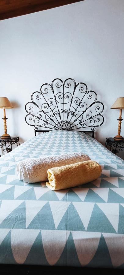Fountain Of Happiness Hotel Obidos Bagian luar foto